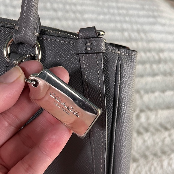 Coach Mini Surrey Carryall Bag Grey Crossgrain Leather NWT - Picture 3 of 13